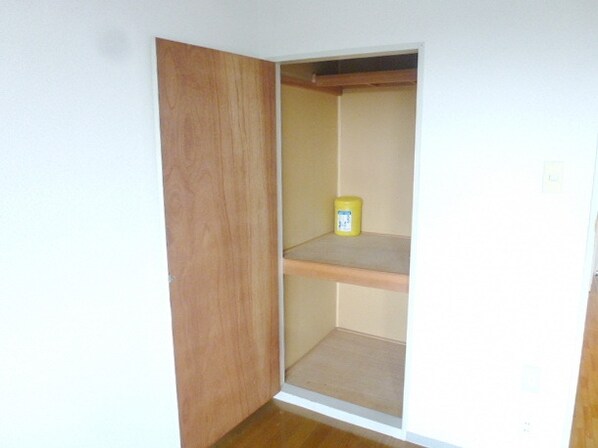 ジュネス鷹の台の物件内観写真